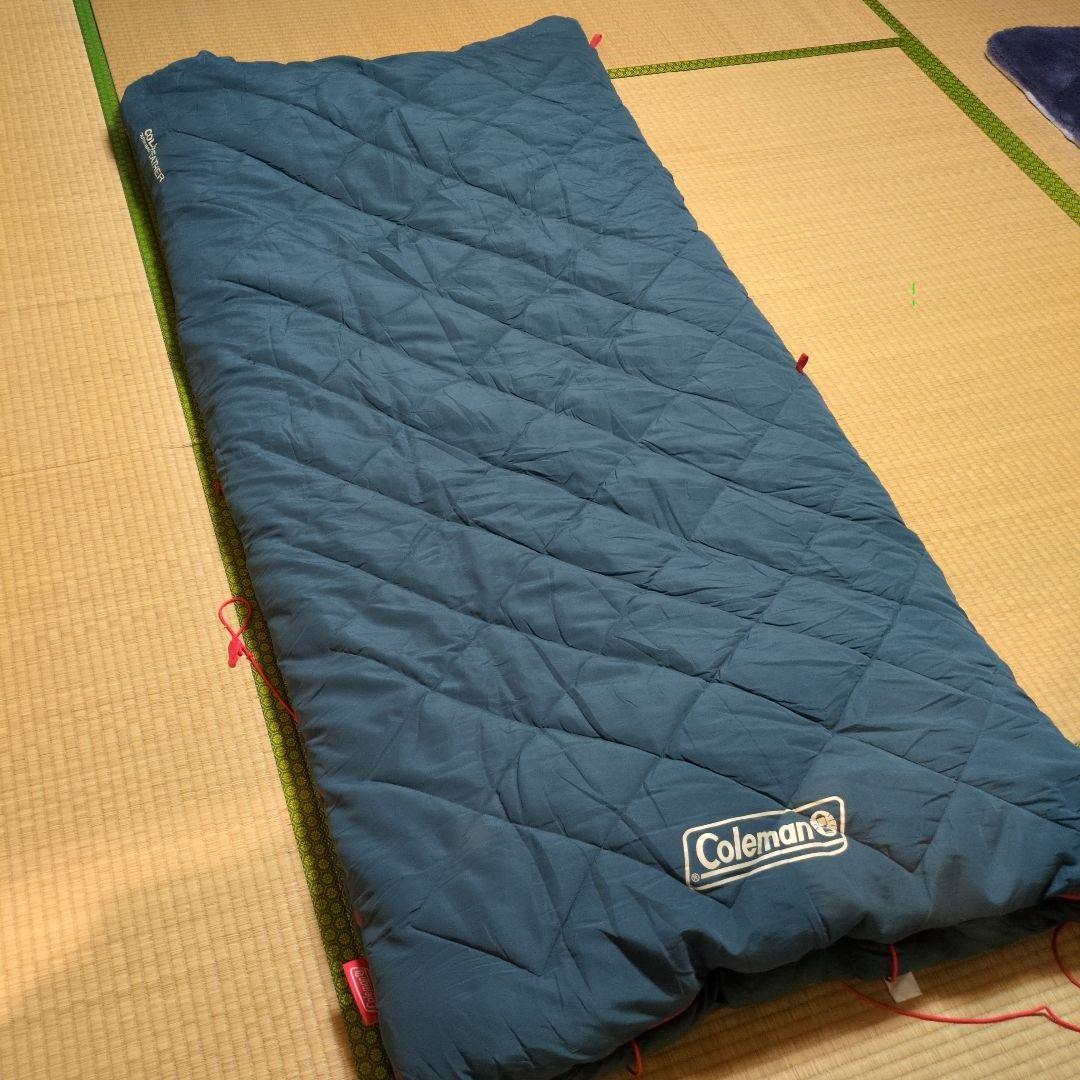 Colemanマルチレイヤースリーピングバッグ　コールマン寝袋