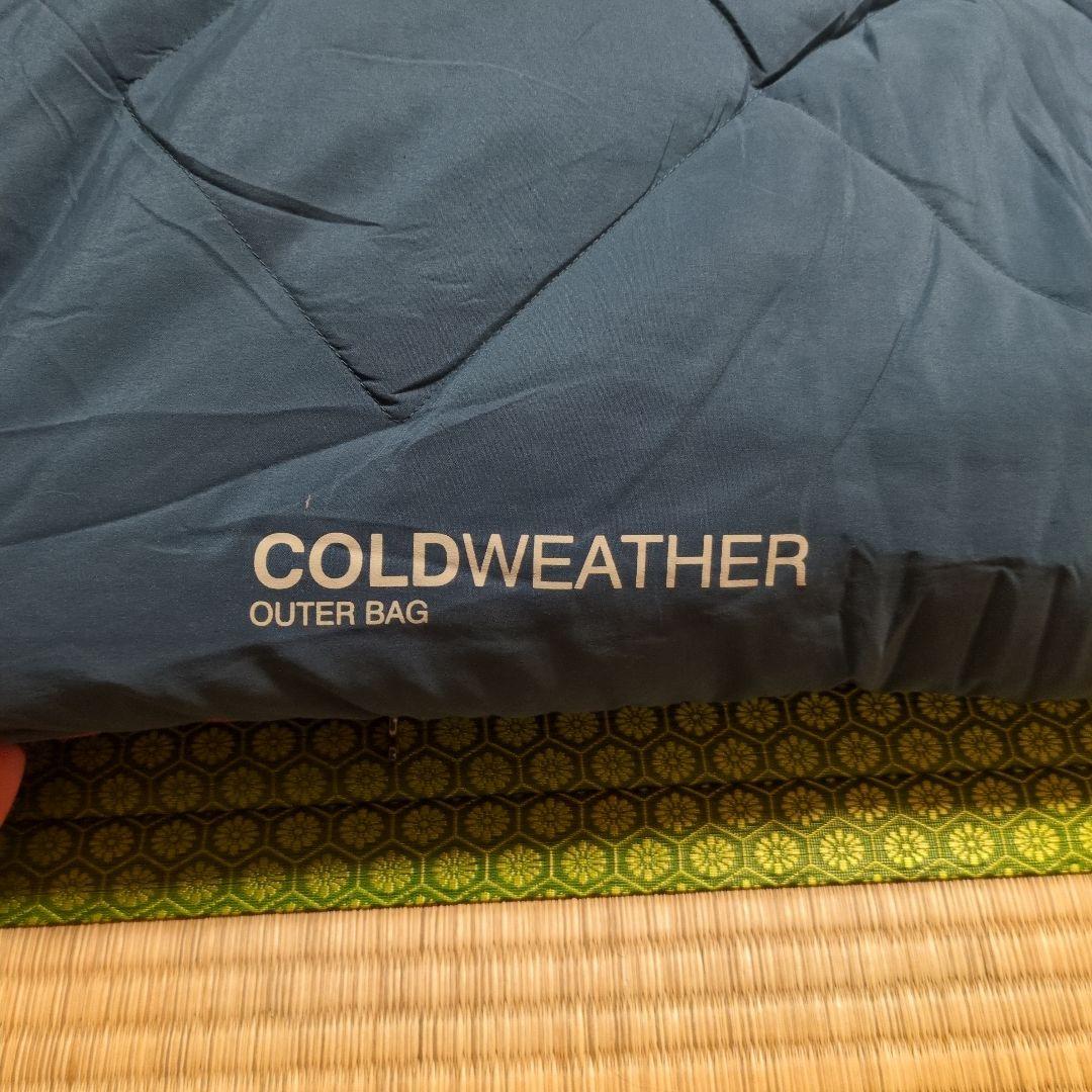 Colemanマルチレイヤースリーピングバッグ　コールマン寝袋