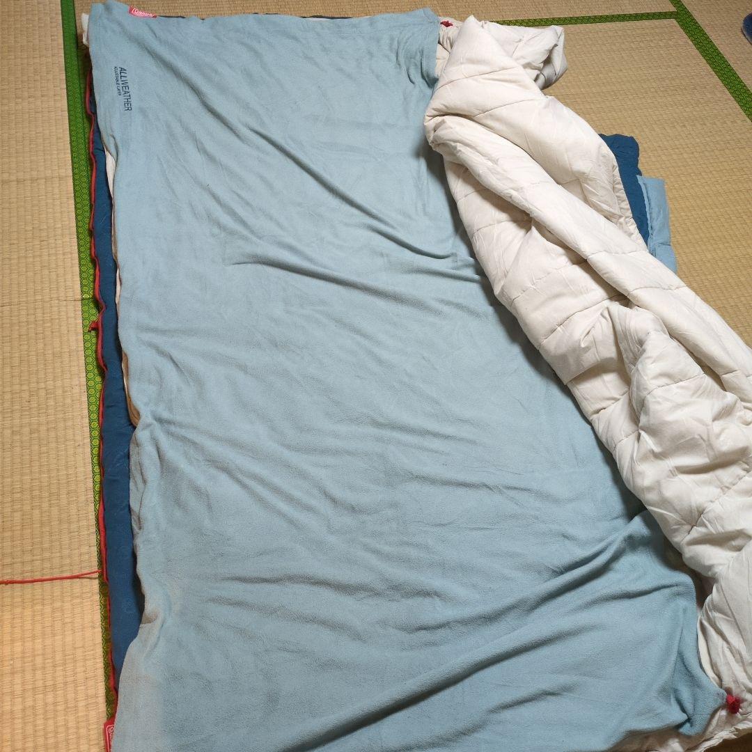 Colemanマルチレイヤースリーピングバッグ　コールマン寝袋