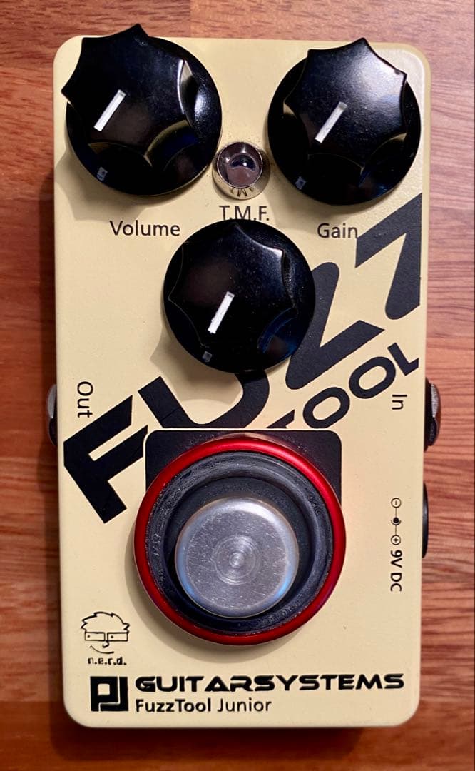 神プリアンプGUITARSYSTEMS FuzzTool Junior