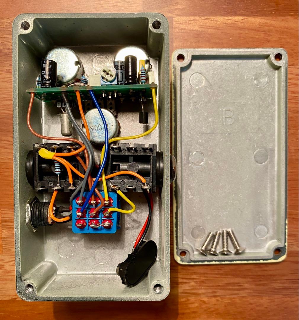 神プリアンプGUITARSYSTEMS FuzzTool Junior