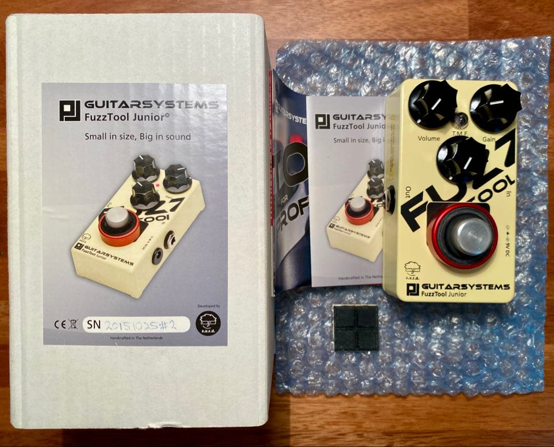 神プリアンプGUITARSYSTEMS FuzzTool Junior