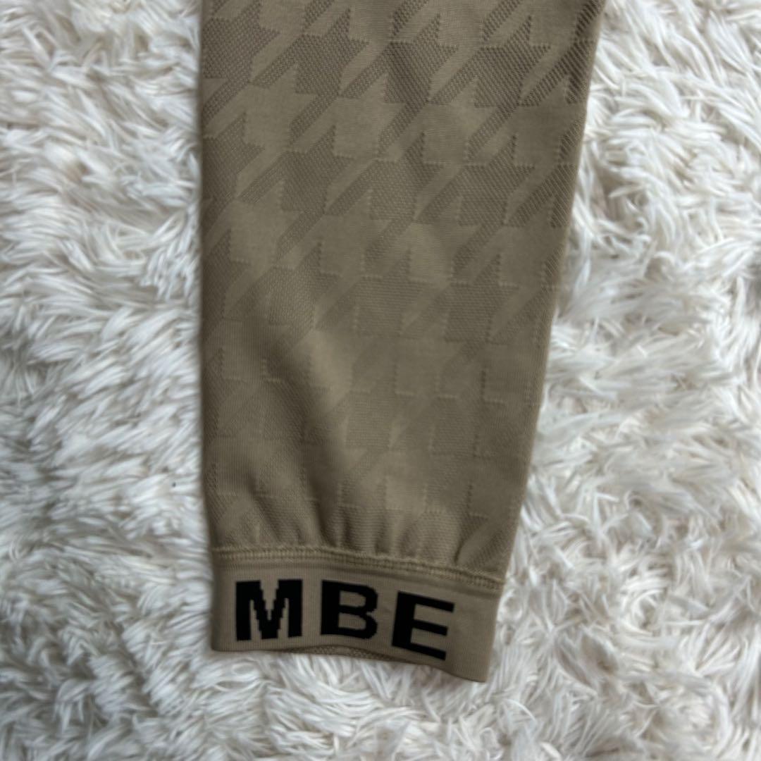 MBE マスターバニー 総柄 ゴルフパンツ ベージュ 4