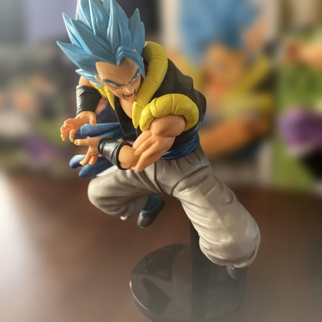 ドラゴンボール超ブロリー編フィギュア➕特典セット（Blu-ray映画付）