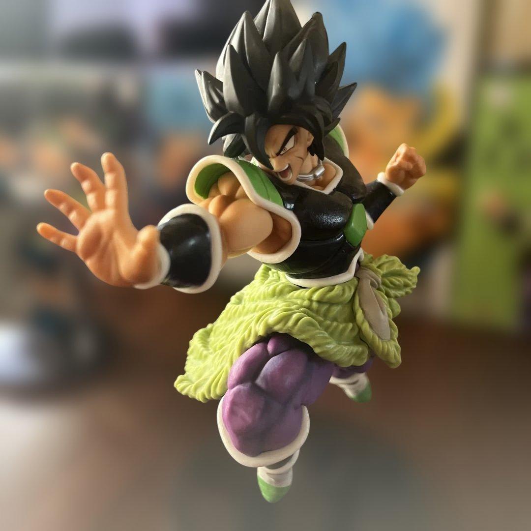 ドラゴンボール超ブロリー編フィギュア➕特典セット（Blu-ray映画付）