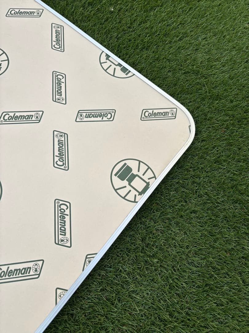 Coleman 折りたたみアウトドアテーブル