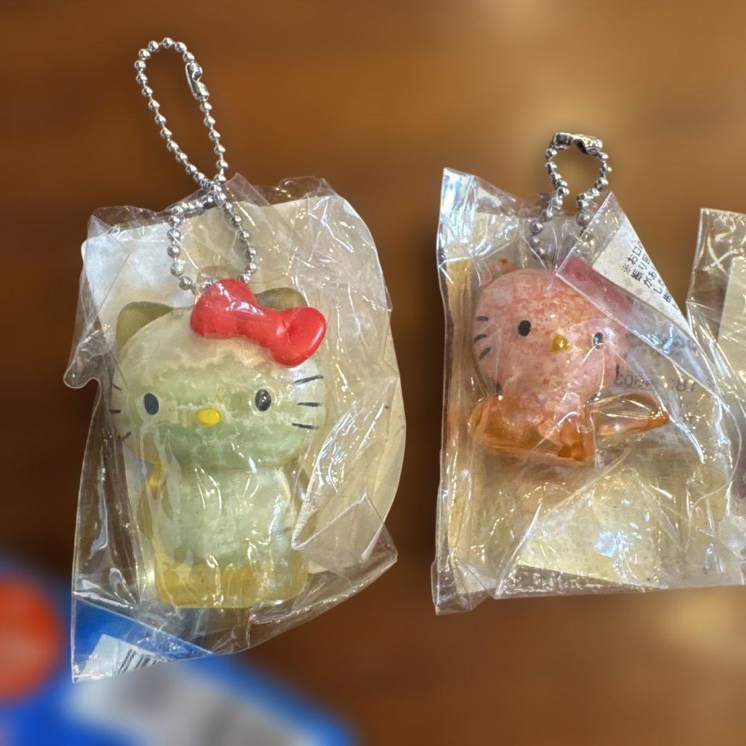 A*7様 サンリオ　ハローキティ　根付け　ストラップ　平成レトロ