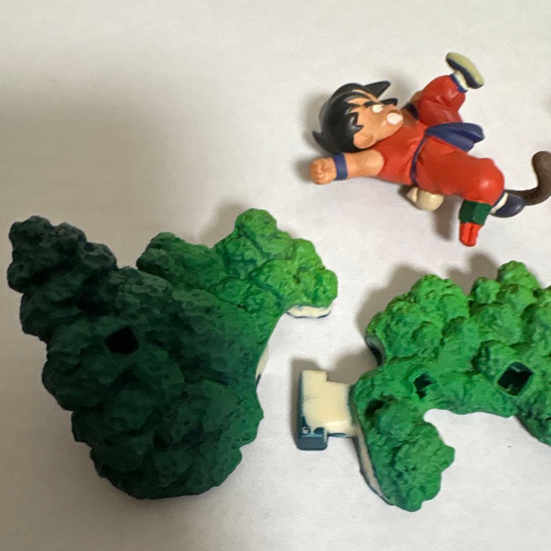 ドラゴンボールカプセル　孫悟空 vs タオパイパイ(桃白白)