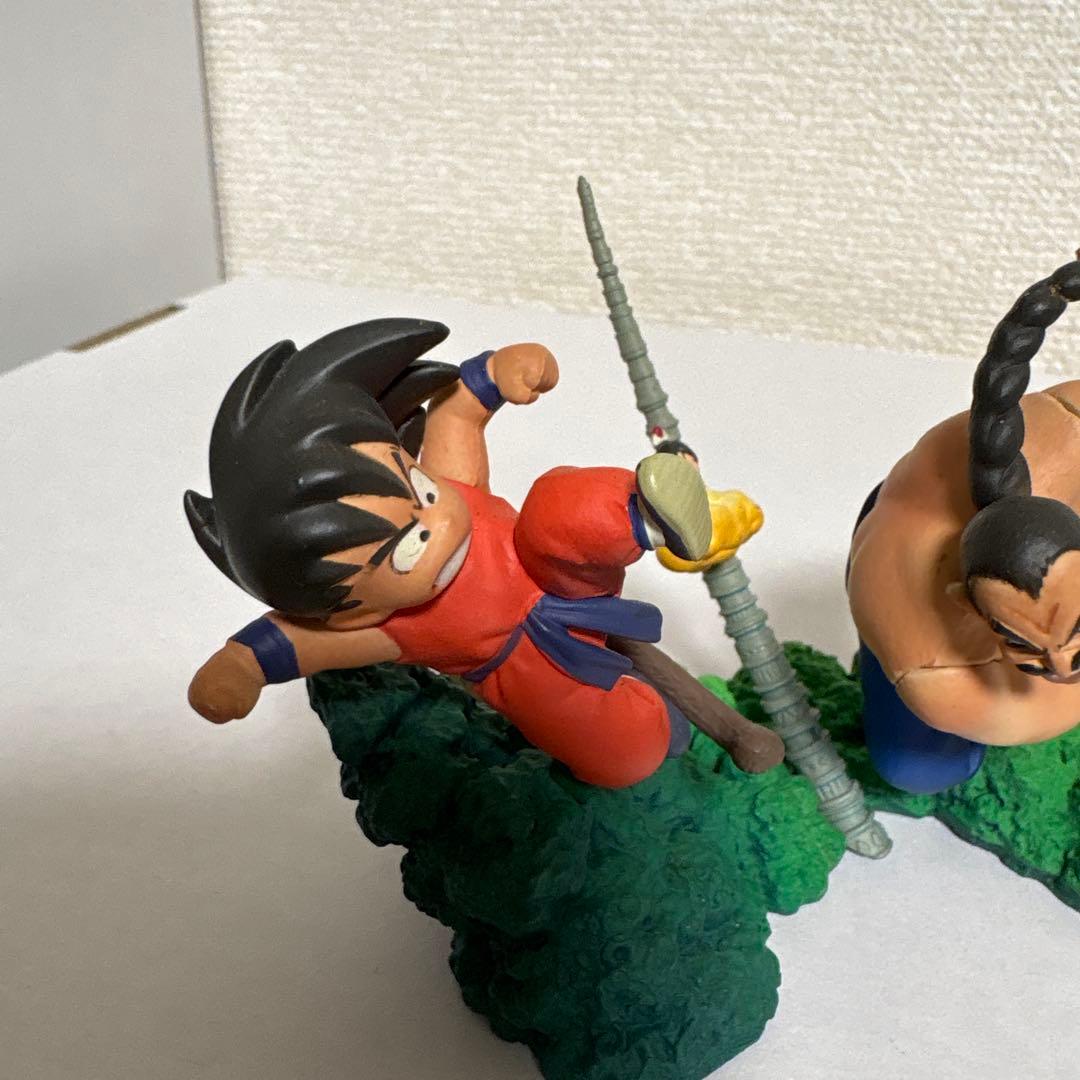 ドラゴンボールカプセル　孫悟空 vs タオパイパイ(桃白白)