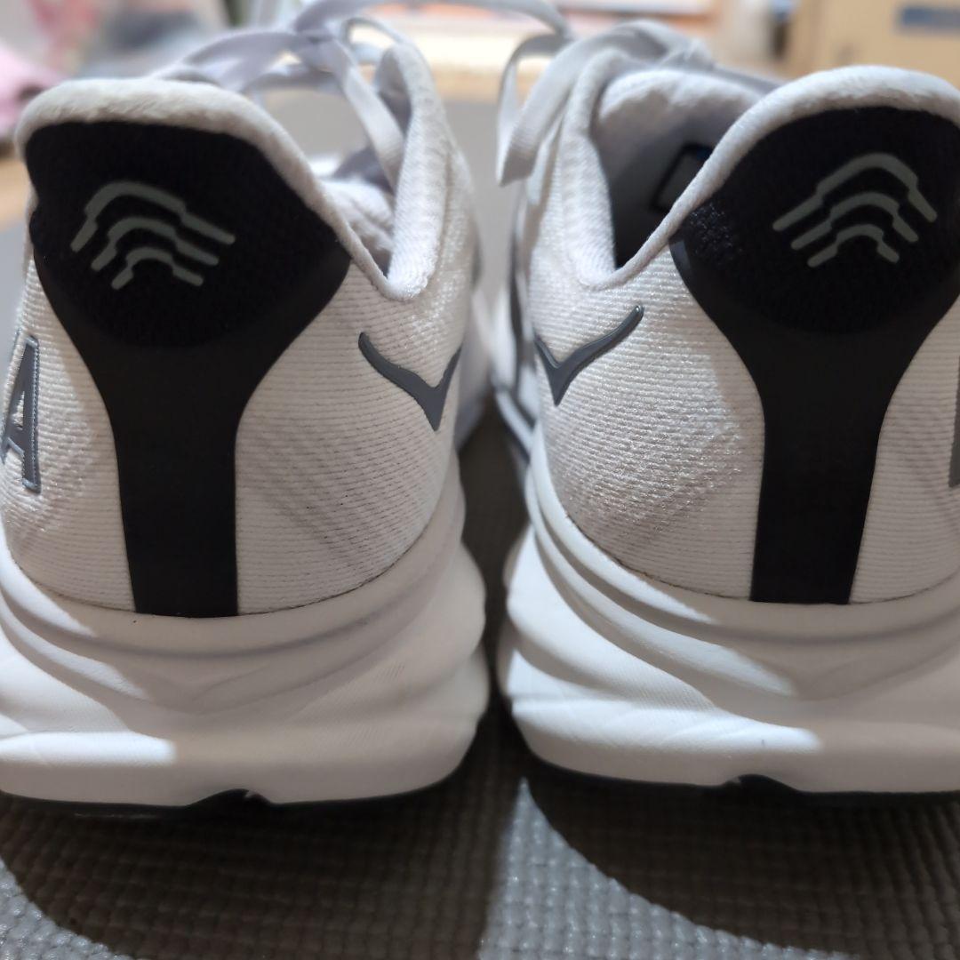 HOKA CLIFTON9 クリフトン9　27.5cm