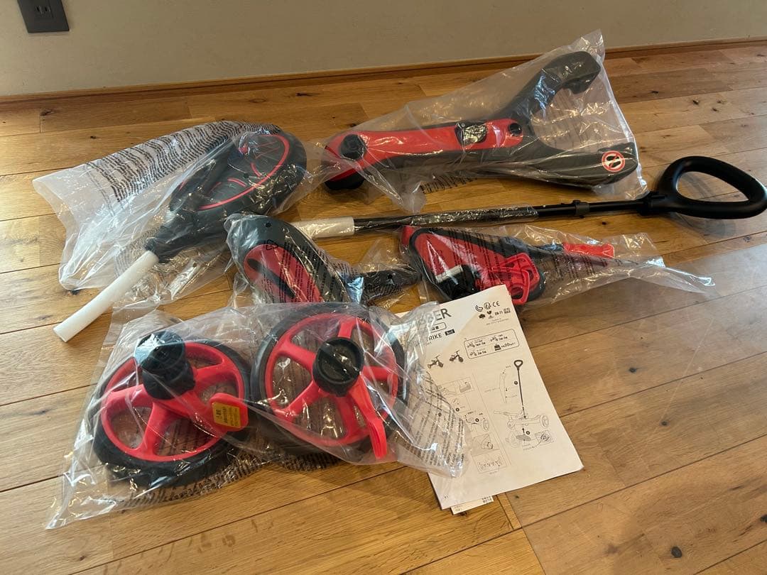 GLOBBER EXPLORER TRIKE 3in1 RED 三輪車　箱あり