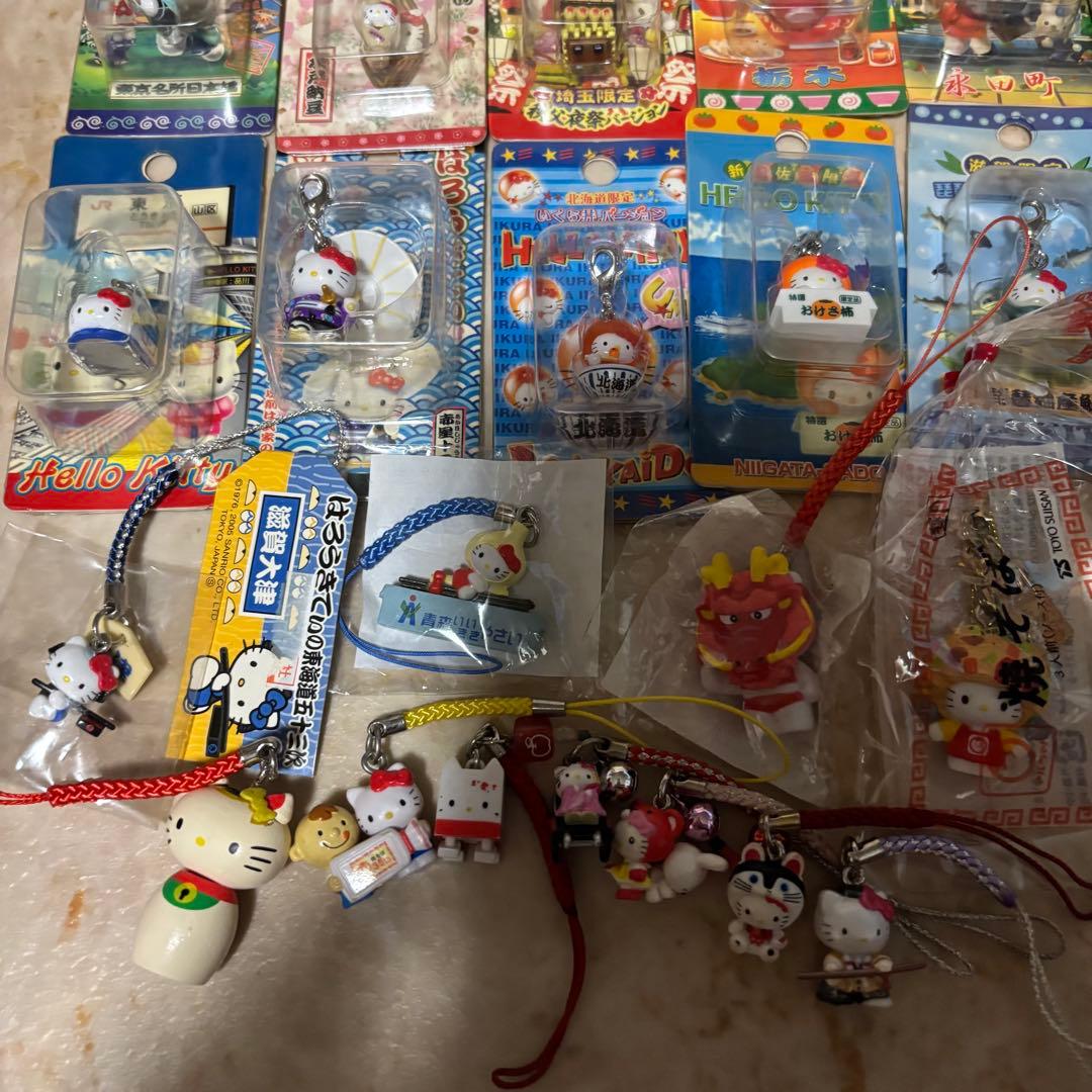 サンリオ ご当地キティ 根付 ストラップ ファスナーマスコット ポーチ ペン