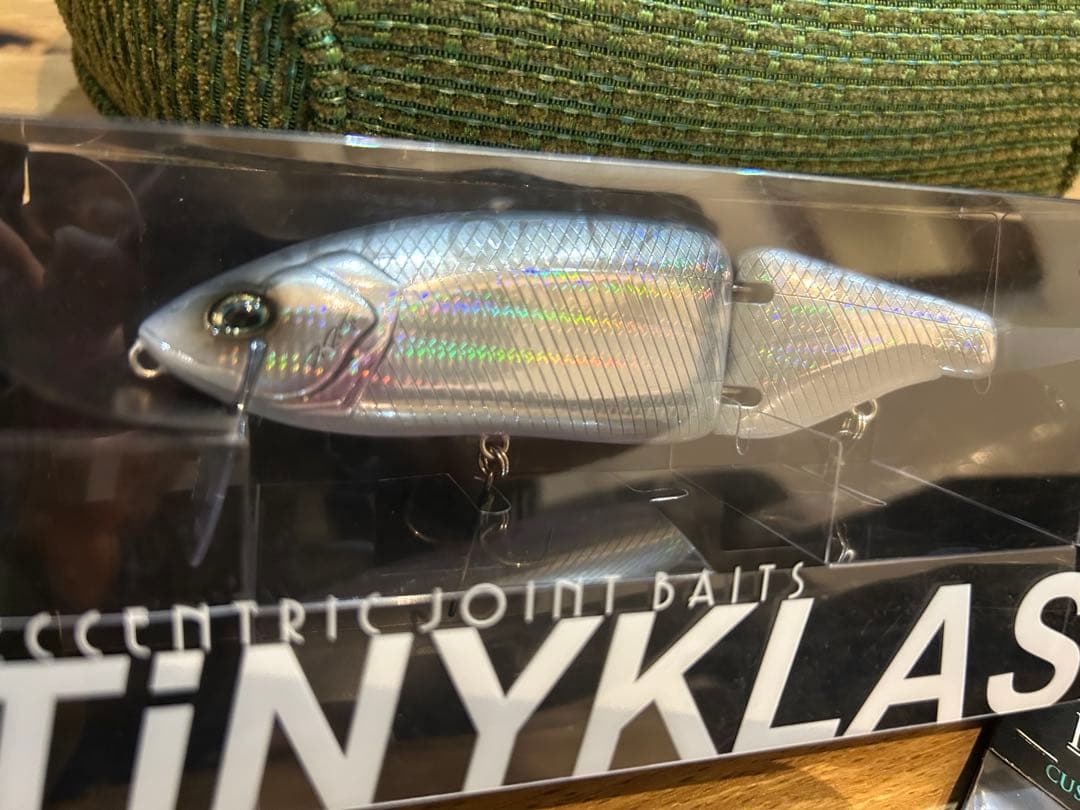 ★DRTタイニークラッシュ　lazer spex ★新品未使用品　V-テイル付き