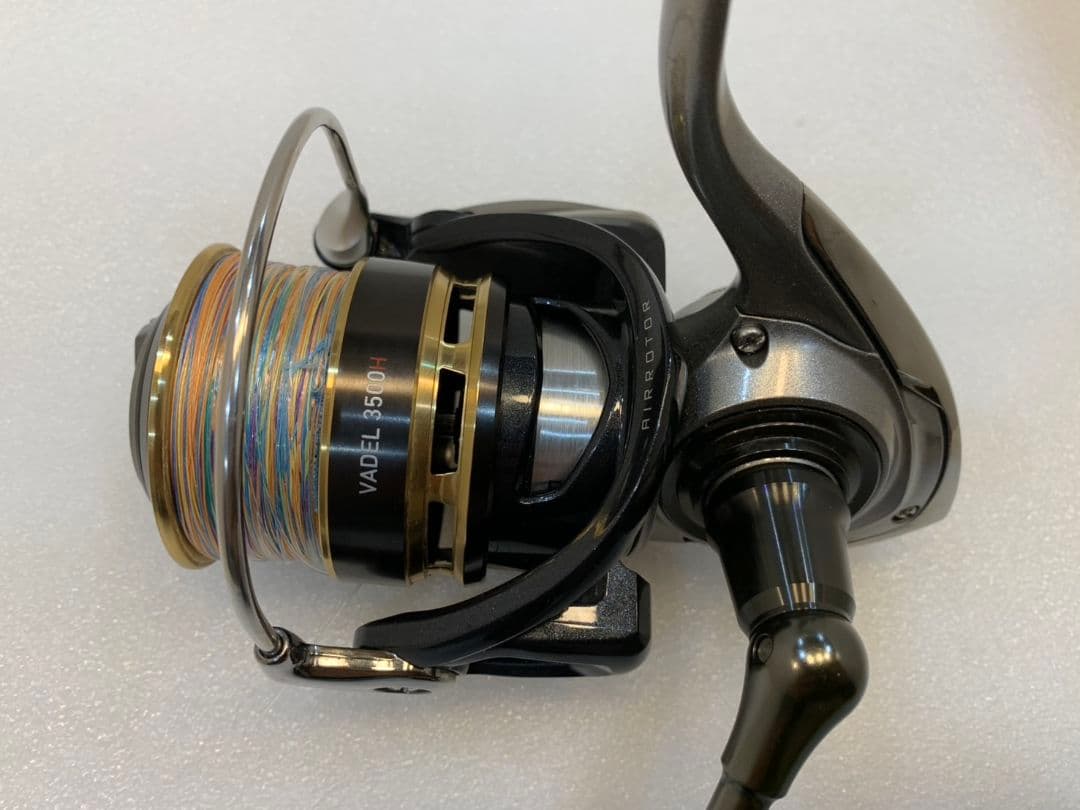 ダイワ　スピニングリール　15ヴァデル 3500H