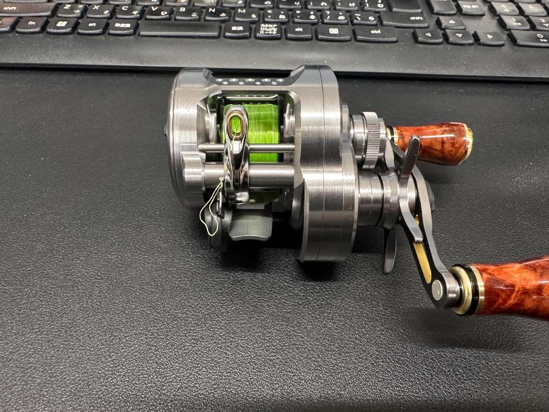 シマノ 23カルカッタ コンクエスト BFS HG 左 　ベイトリール