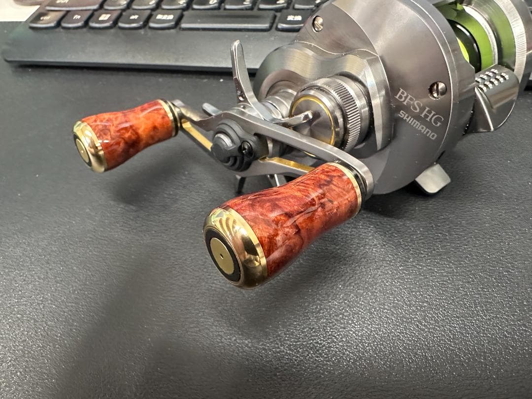 シマノ 23カルカッタ コンクエスト BFS HG 左 　ベイトリール