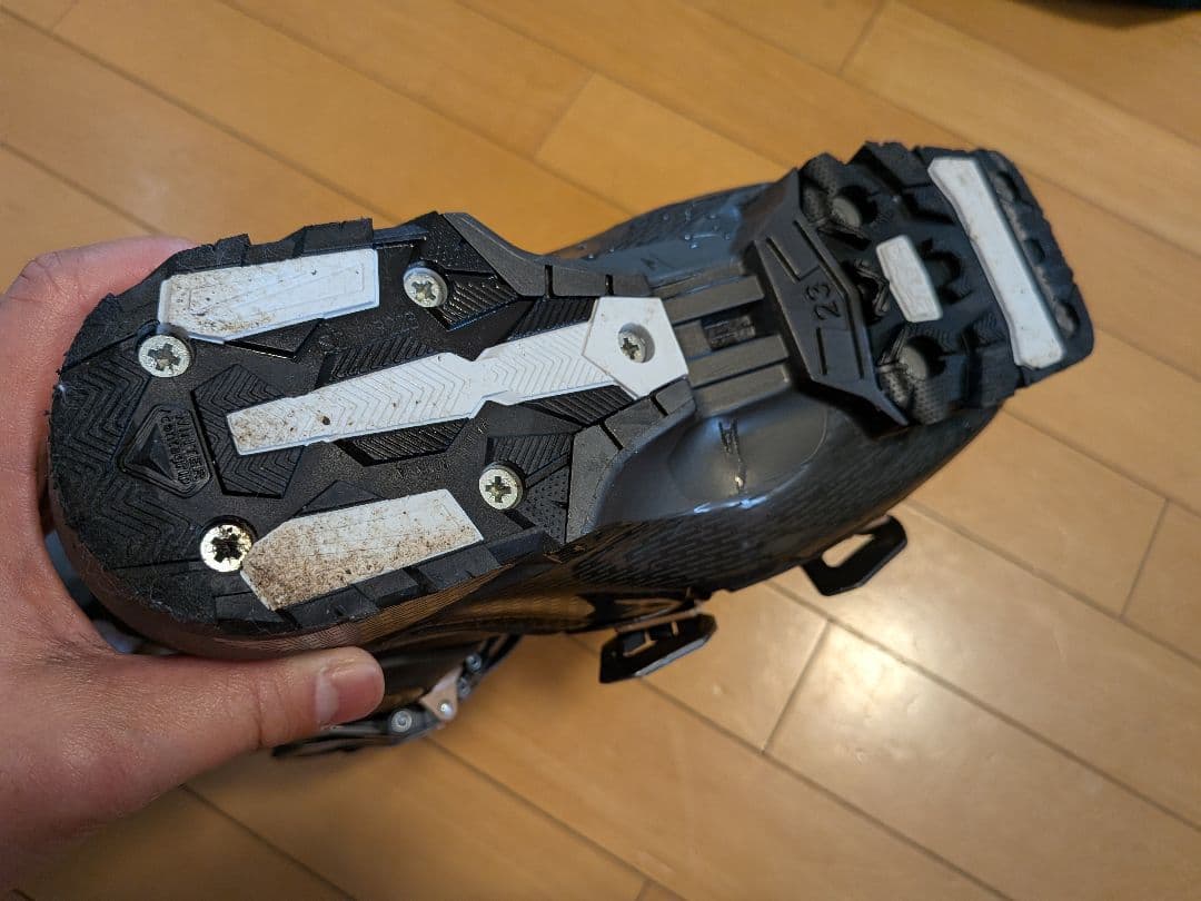 サロモン　MV 23.5cm