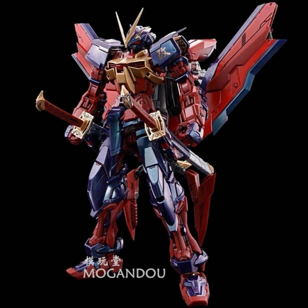 バンダイ 海外限定 MG 1/100 ストレイ レッドフレーム改 偏光成型色版