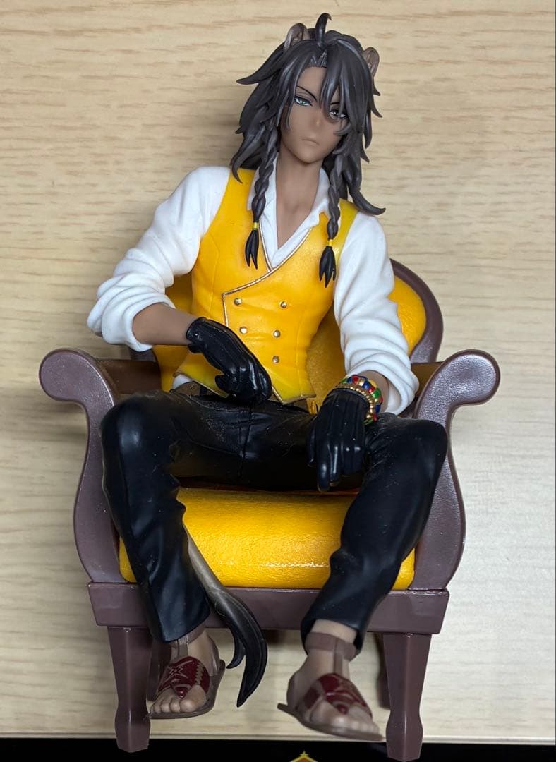 ツイステ グッズ まとめ売り レオナ ジャック フィギュア ぬいぐるみ ラギー