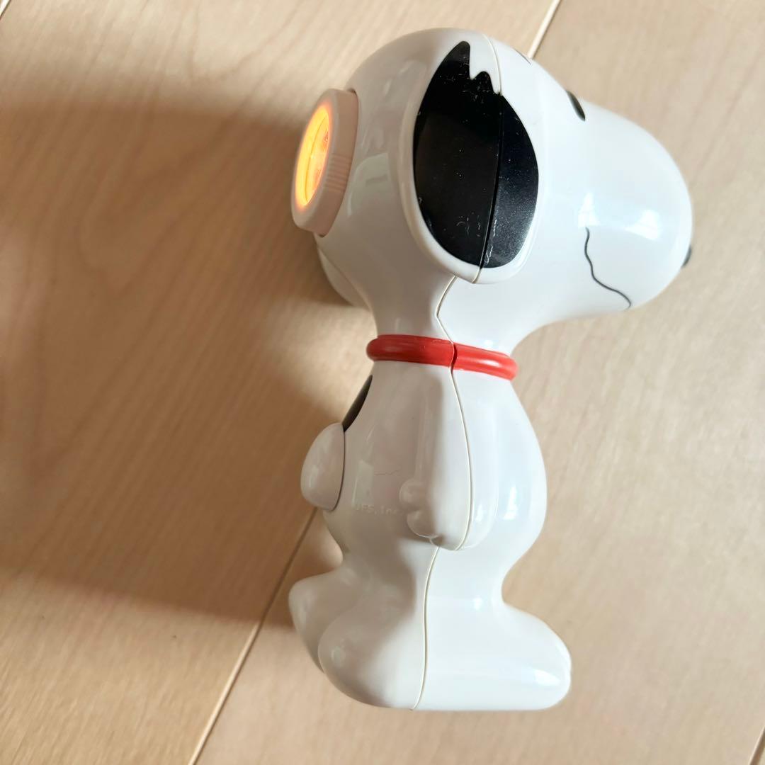 新品未使用 スヌーピー SNOOPYトーチ 懐中電灯 人形 オブジェ 置物