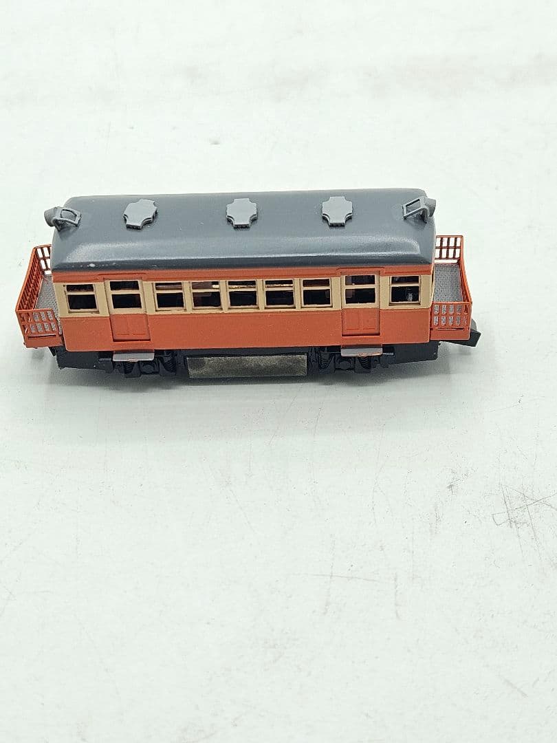 鉄道模型 赤と灰色 小型　キハ2？