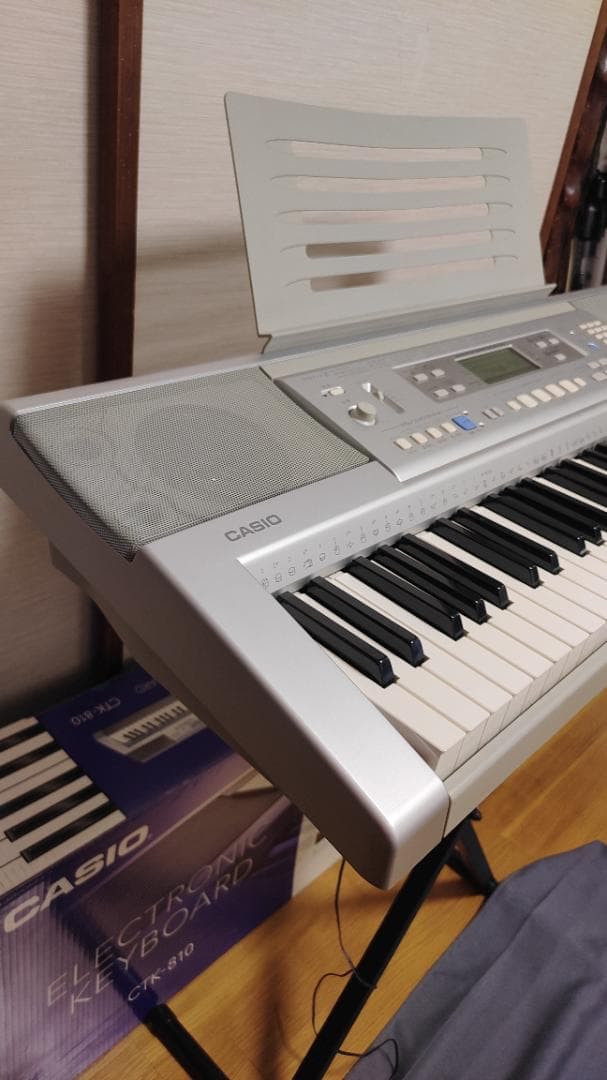 Casio CTK-810 (スタンドあり)