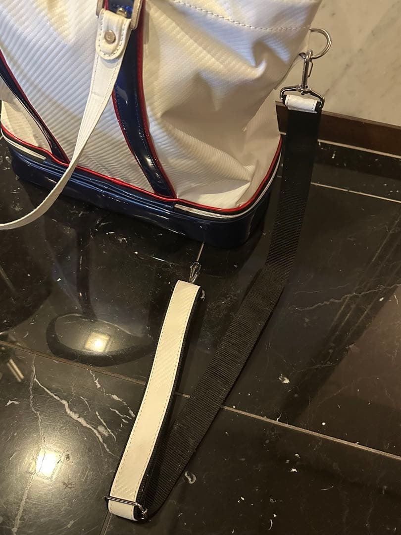 レクサス　ゴルフバッグ　ホワイト　新品　タグつき