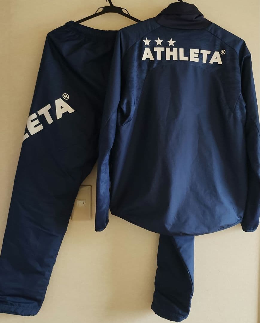 ATHLETA ピステ・ウィンドブレーカー 上下セット ネイビー