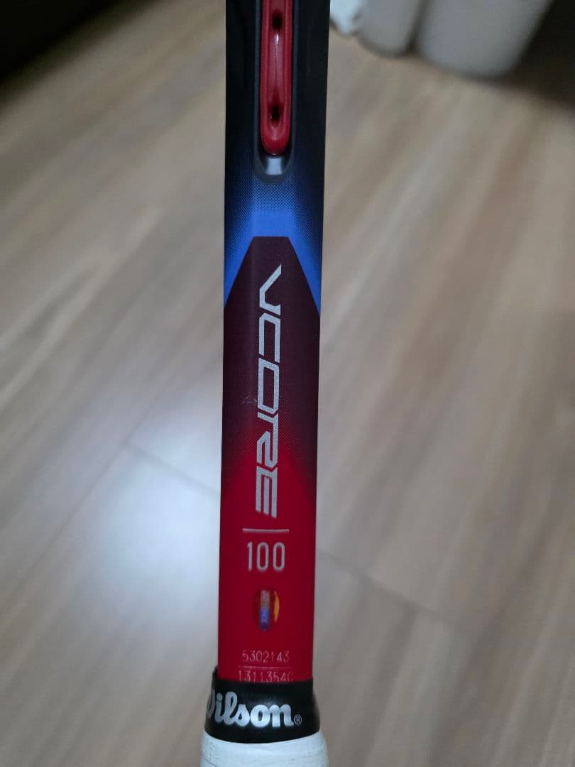 ヨネックス VCORE 100 グリップサイズ3