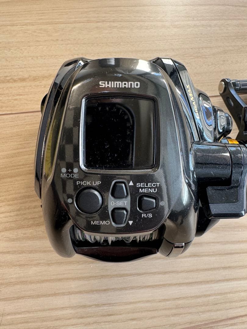 【日曜Sale‼️】シマノ 22 ビーストマスター 2000 右ハンドル