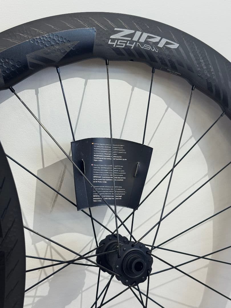 ZIPP 454 NSW TUBELESS DISC ホイールセット 新品未使用
