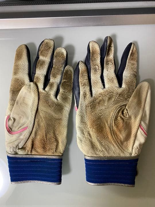 嶋基宏選手　実使用バッティンググローブ