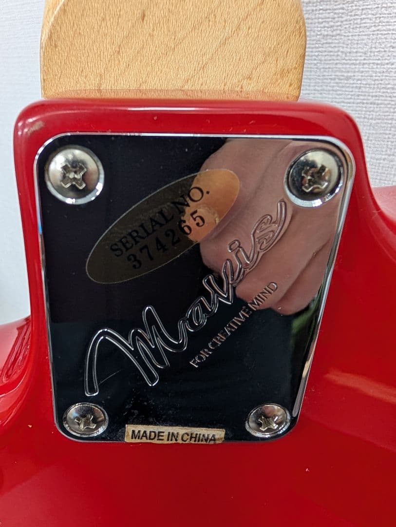 【最終価格】エレキギター　Mavis