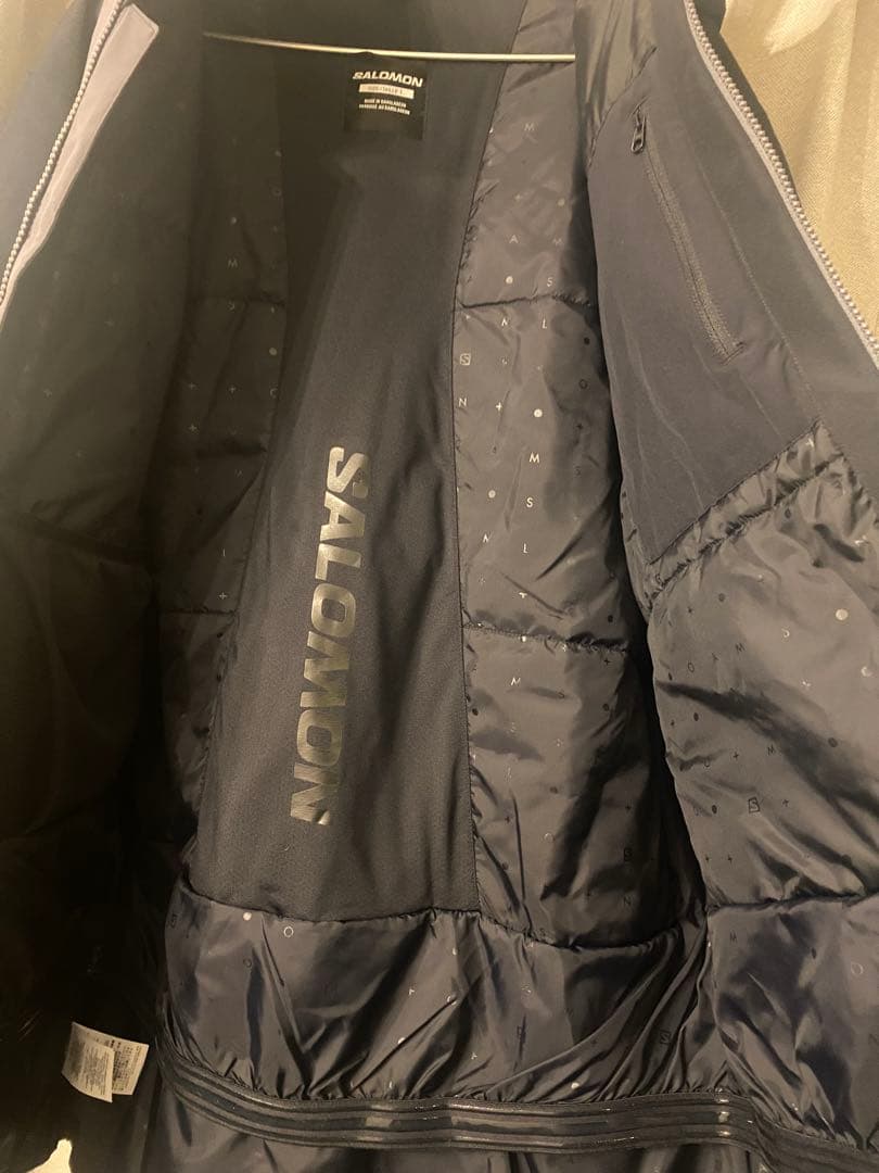 【良品、ほぼ未使用】Salomon スノーボードウェア