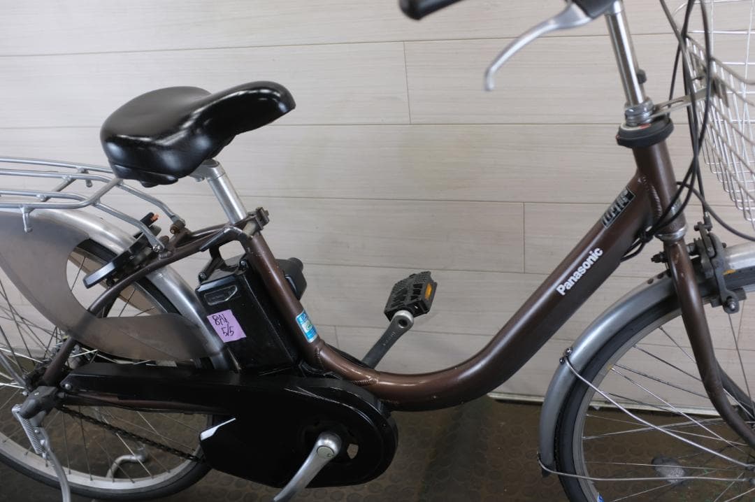高年式　パナソニック　24インチ　3段　8Ah（5点灯）充電器あり
