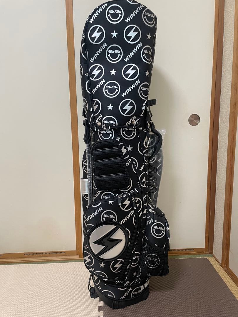 ロゴ入りナイロンキャディバッグ