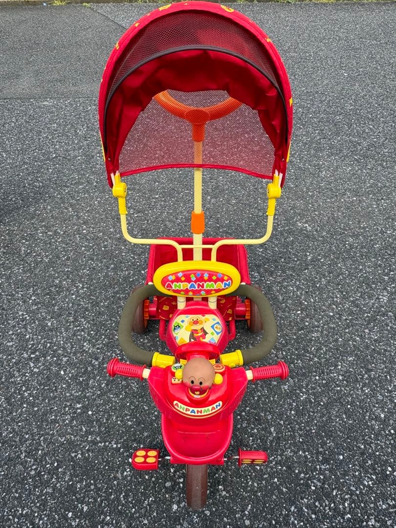 美品　アンパンマン　三輪車