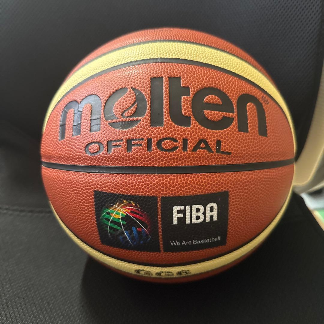 molten 公式バスケットボール FIBA