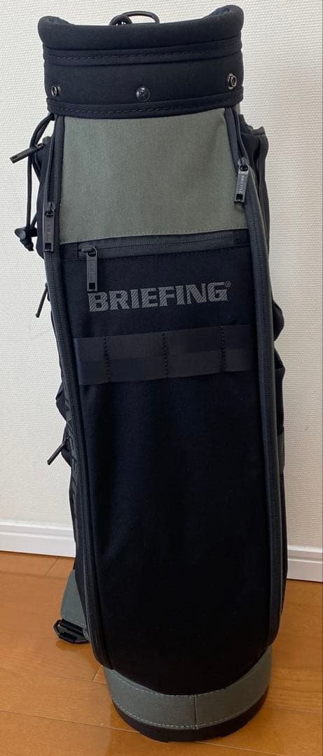 BRIEFING ブリーフィング　キャディバッグ　 カラー ブラック×カ－キ