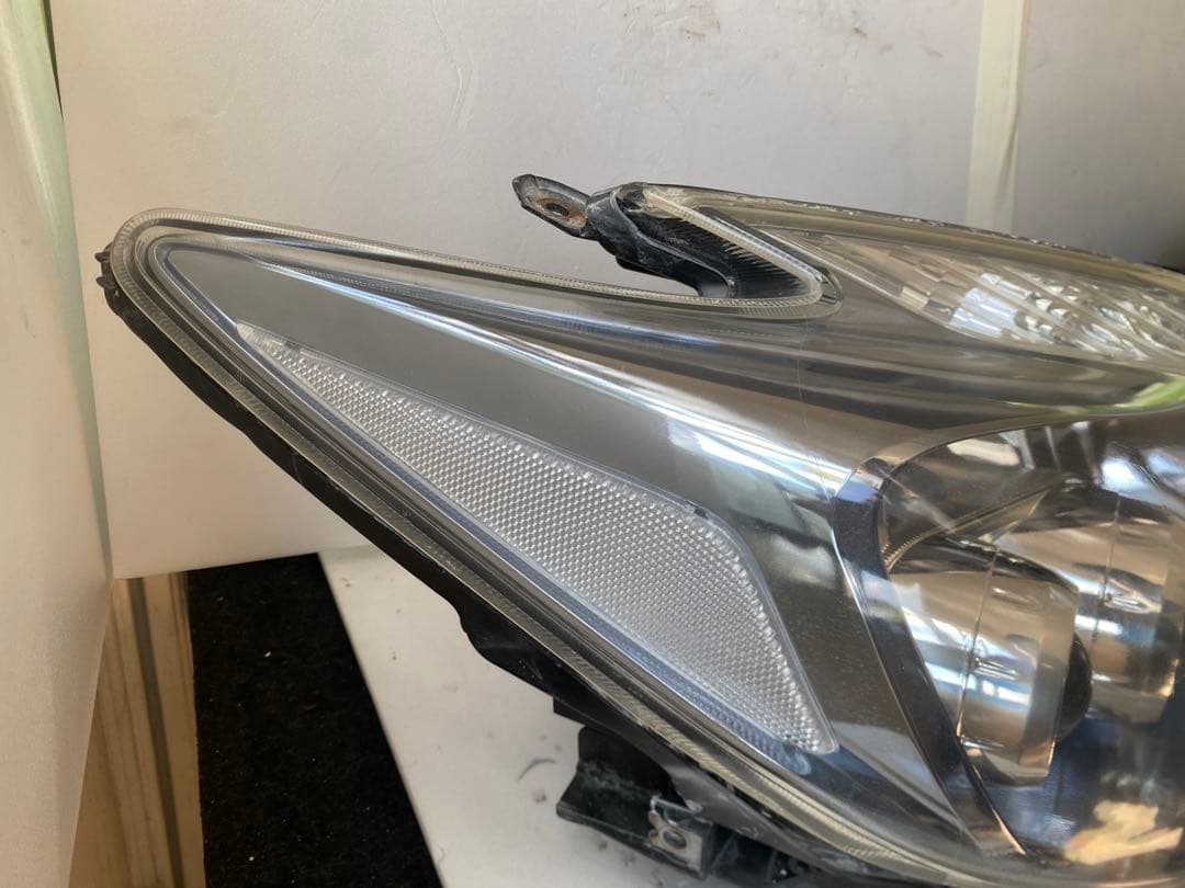 プリウス30系 純正ヘッドライト 左右セット ZVW30 LED/HID