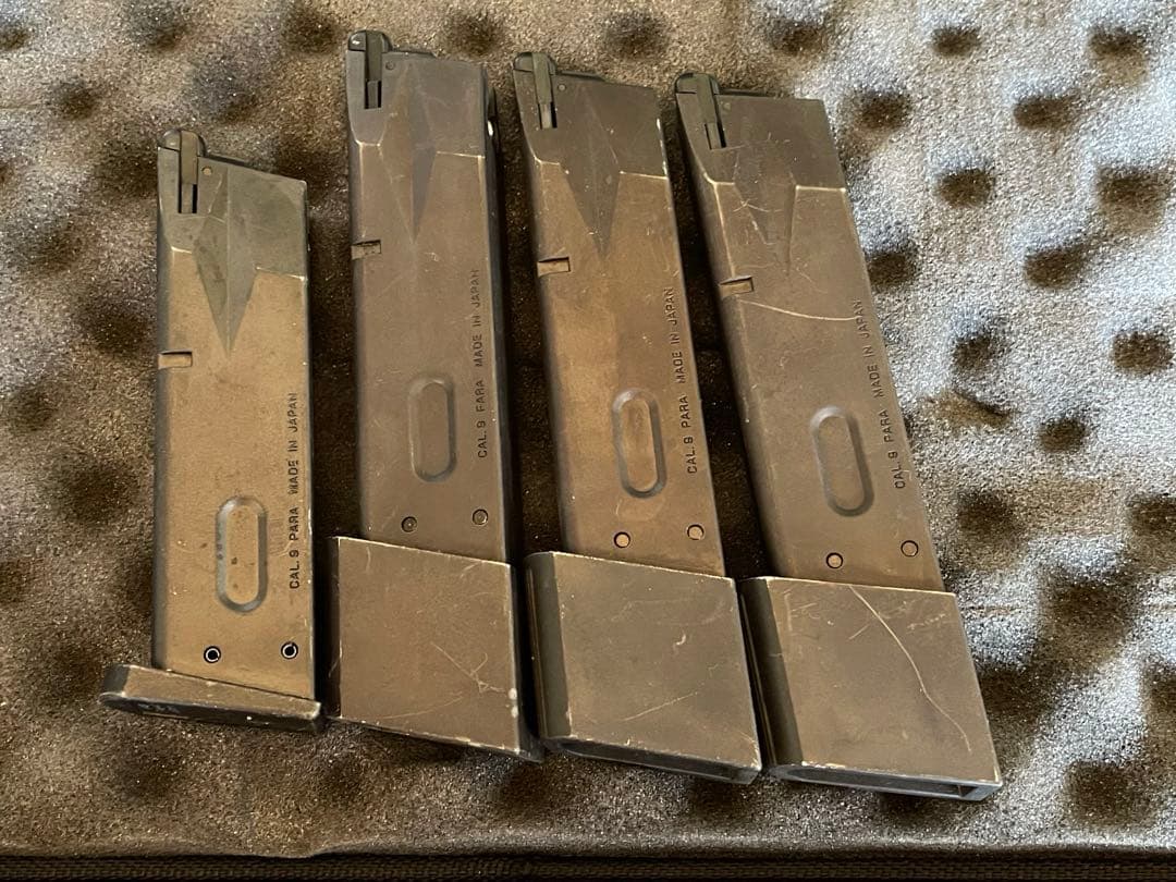 東京マルイ M9A1 ガスブローバック 拡張マガジン付