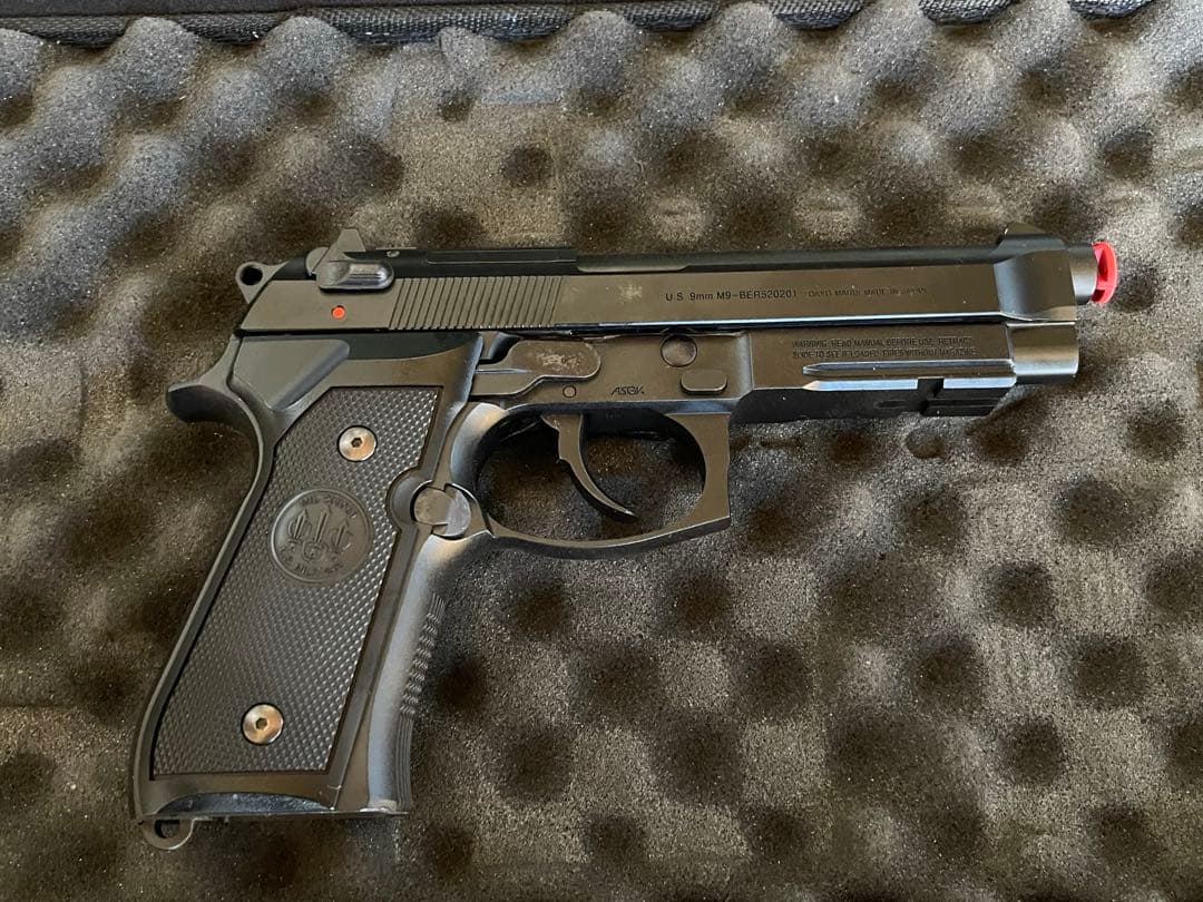 東京マルイ M9A1 ガスブローバック 拡張マガジン付