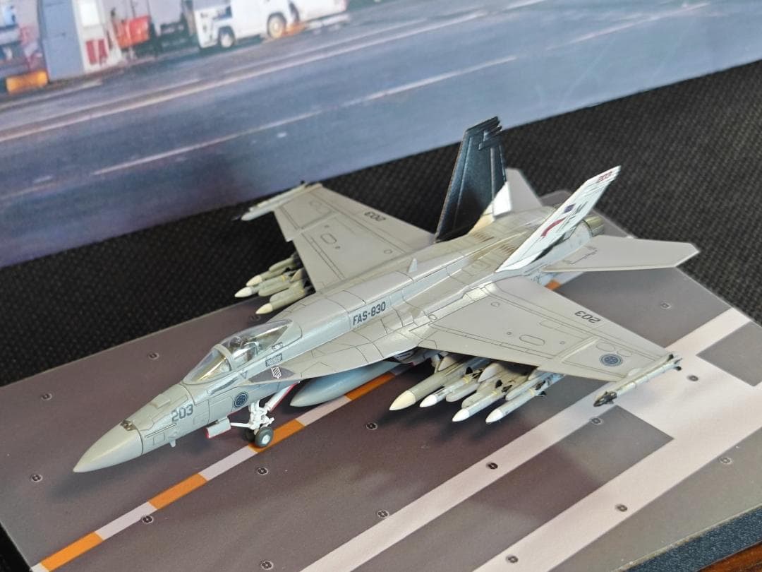 1/144 完成品 F/A-18E エースコンバット 8 Rex