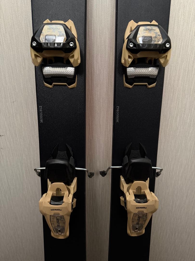 candid ski BC 111 フリースタイルスキー