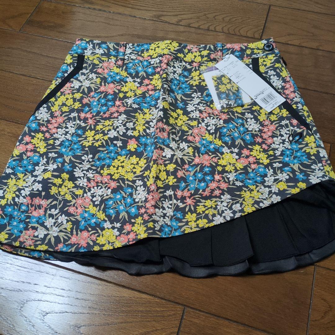 マスターバニーエディション　花柄　フレアスカート M　サイズ1