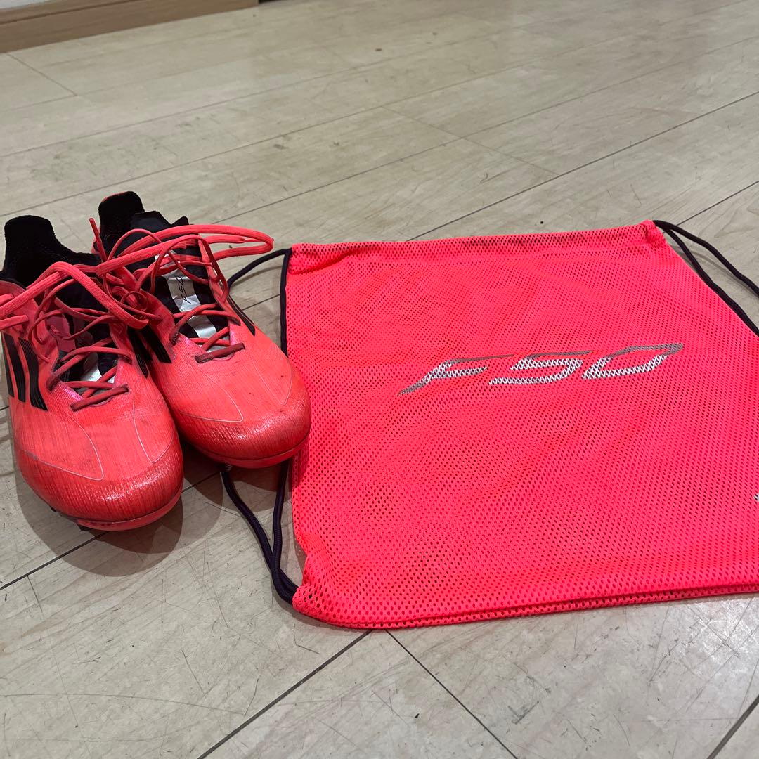adidas F50サッカーシューズ ピンク 収納バッグ付き