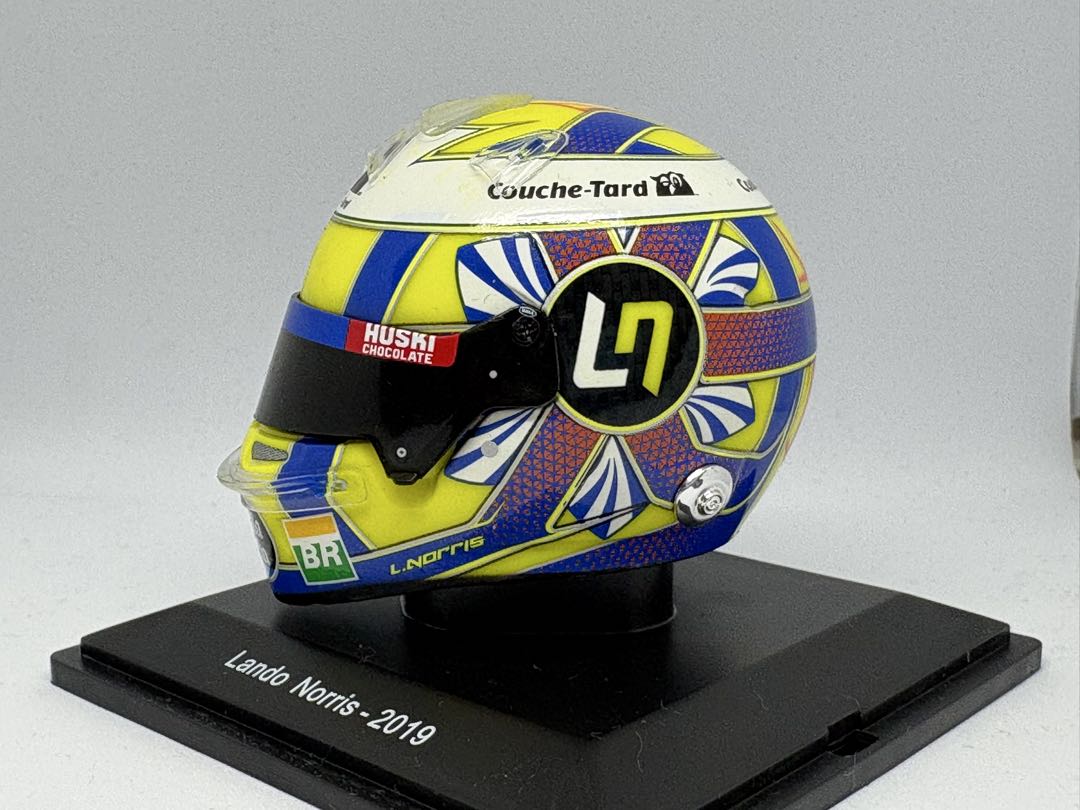 スパーク1/5 ヘルメットLando Norris 2019