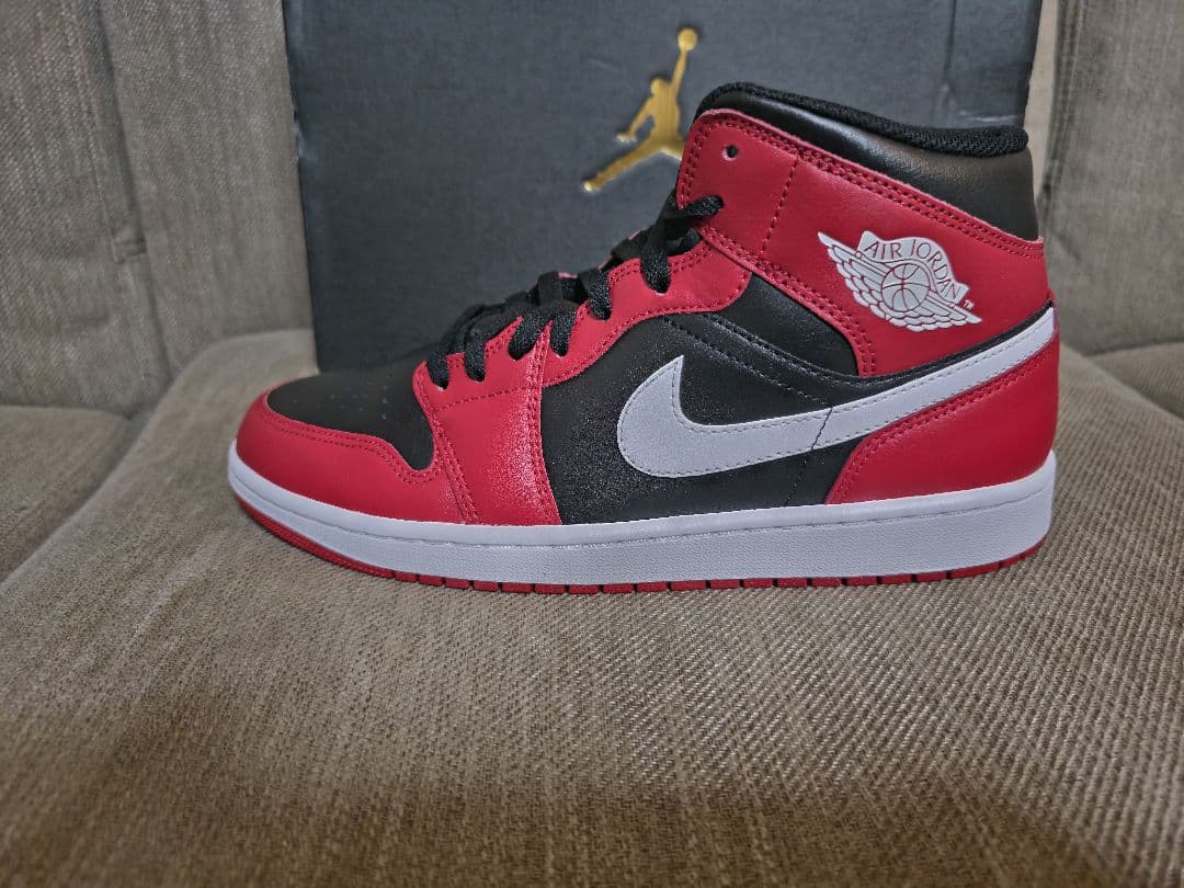 値下げ　NIKE AIR JORDAN 1 MID GymRed 28.0