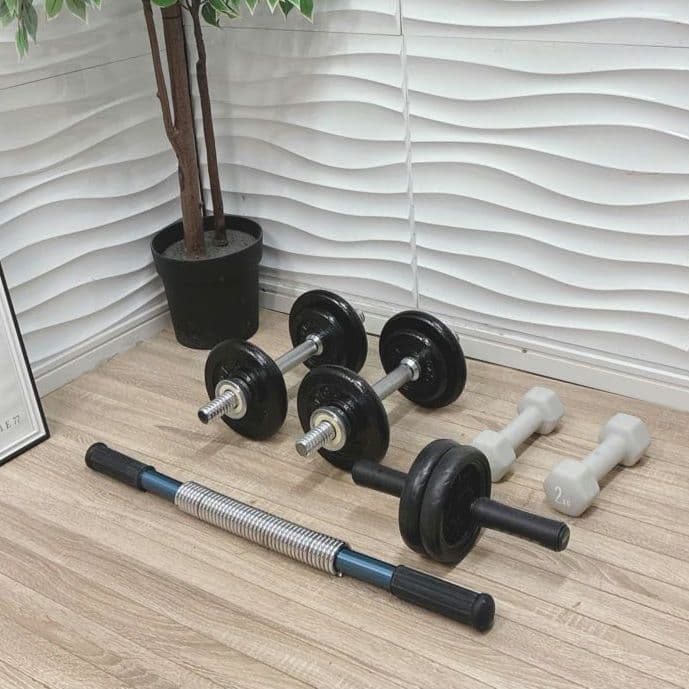 ◇条件付き大阪府神戸市送料無料◇ダンベルセット◇7.5kg◇2kg◇腹筋ローラー