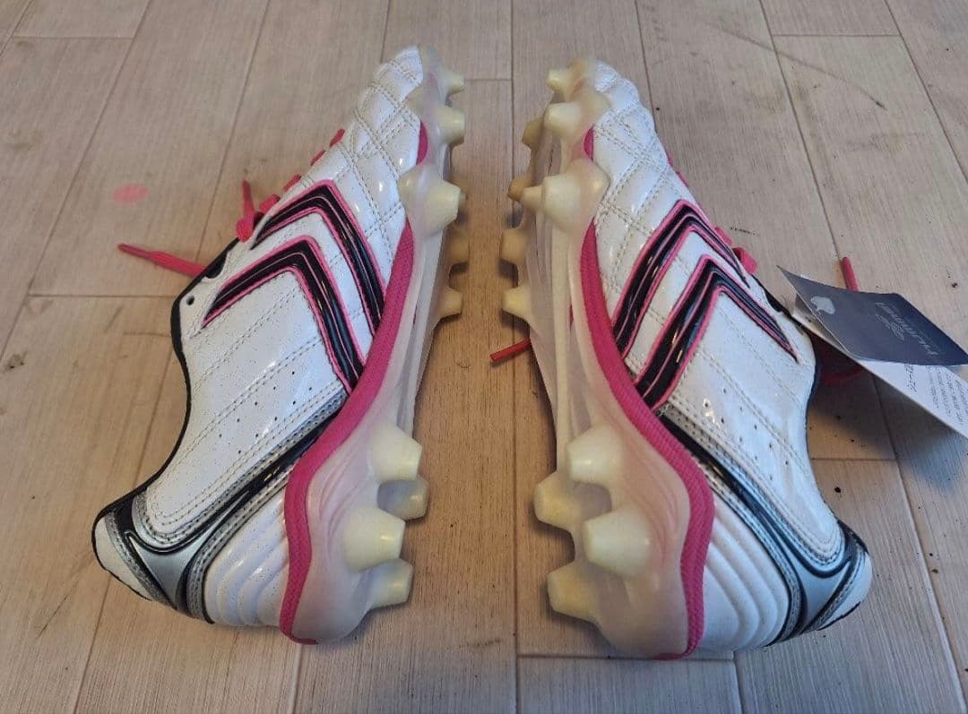 サッカースパイク23cm